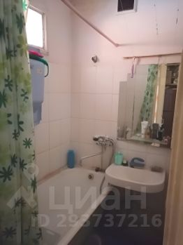 2-комн.кв., 43 м², этаж 3