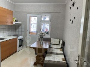 3-комн.кв., 85 м², этаж 4