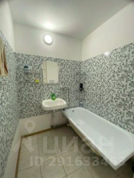 2-комн.кв., 40 м², этаж 4