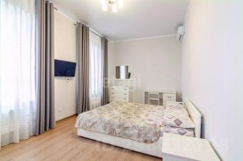 2-комн.апарт., 60 м², этаж 8