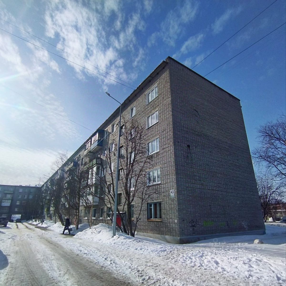 Продаю трехкомнатную квартиру 58,2м² ул. Космонавтов, 43, Апатиты,  Мурманская область - база ЦИАН, объявление 300072239