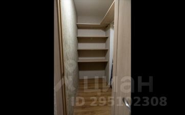 2-комн.кв., 42 м², этаж 4