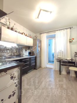 3-комн.кв., 74 м², этаж 10