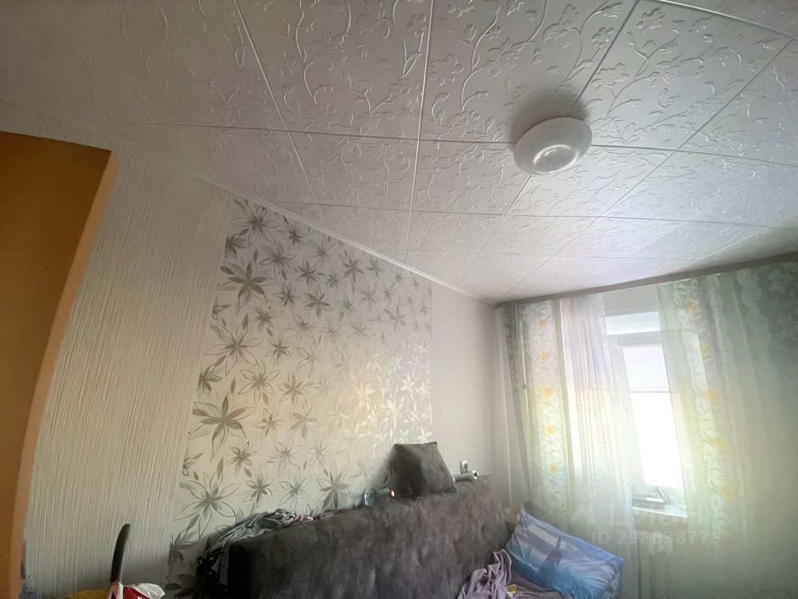 Продажа четырехкомнатной квартиры 67м² ул. Мира, 8, Асбест ...