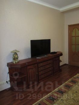 2-комн.кв., 60 м², этаж 2