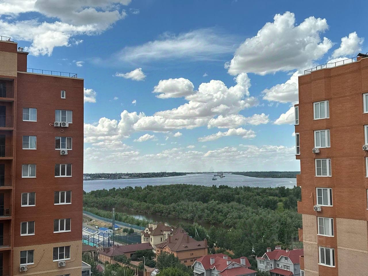 Купить трехкомнатную квартиру 86,5м² ул. Латышева, 3К, Астрахань,  Астраханская область - база ЦИАН, объявление 304107918