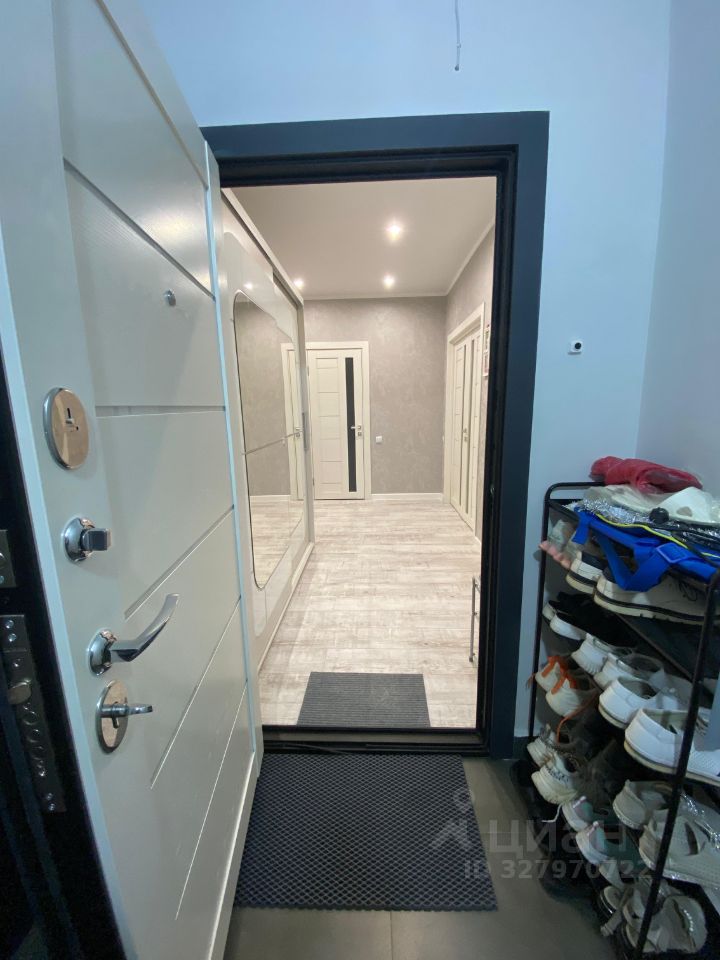 2-к кв. Астраханская область, Астрахань ул. Набережная реки Царева, 83 (74.0 м²)