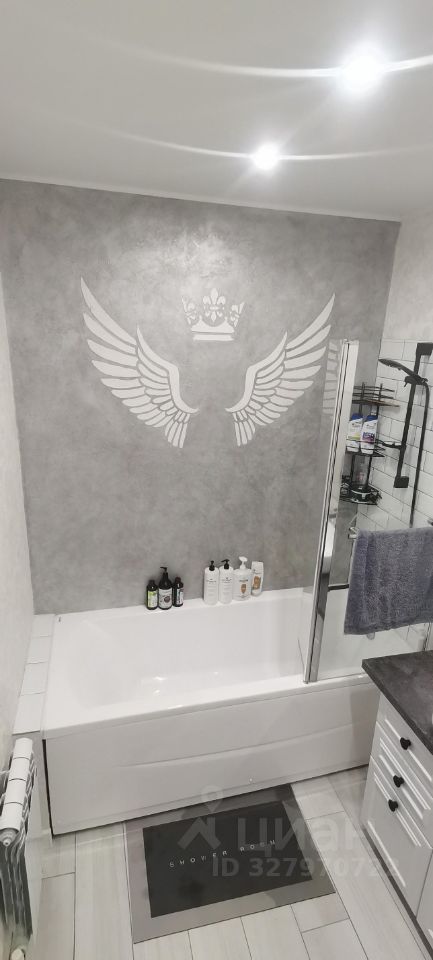 2-к кв. Астраханская область, Астрахань ул. Набережная реки Царева, 83 (74.0 м²)