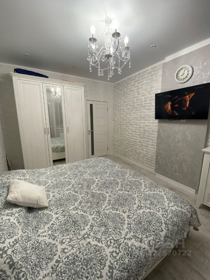 2-к кв. Астраханская область, Астрахань ул. Набережная реки Царева, 83 (74.0 м²)