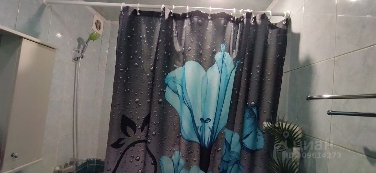 3-к кв. Астраханская область, Астрахань ул. Савушкина, 7/2 (60.0 м²)