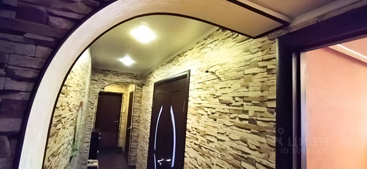 3-к кв. Астраханская область, Астрахань ул. Савушкина, 7/2 (60.0 м²)