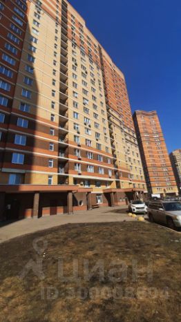 2-комн.кв., 52 м², этаж 16