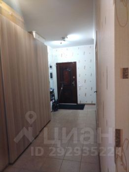 3-комн.кв., 80 м², этаж 2