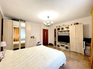 2-комн.кв., 60 м², этаж 9