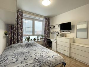 2-комн.кв., 57 м², этаж 4