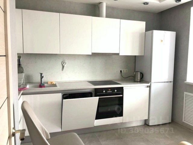 2-комн., 44 м², 9/18 этаж