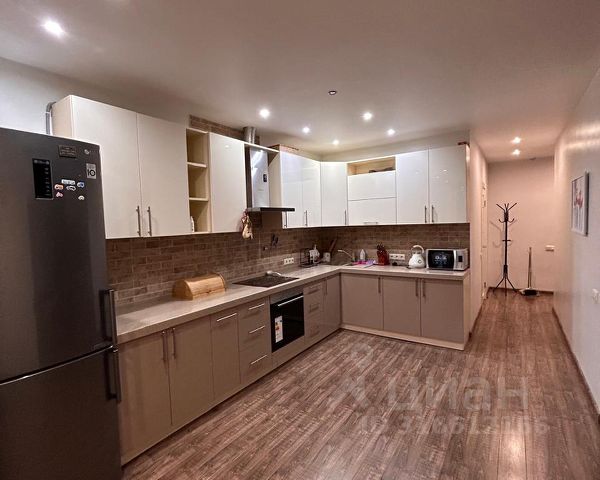 2-комн., 60 м², 7/25 этаж