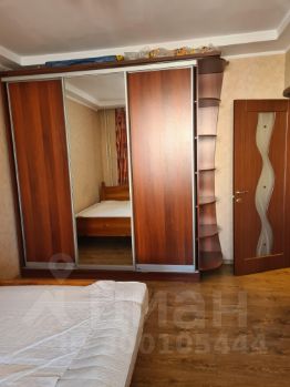 3-комн.кв., 81 м², этаж 4