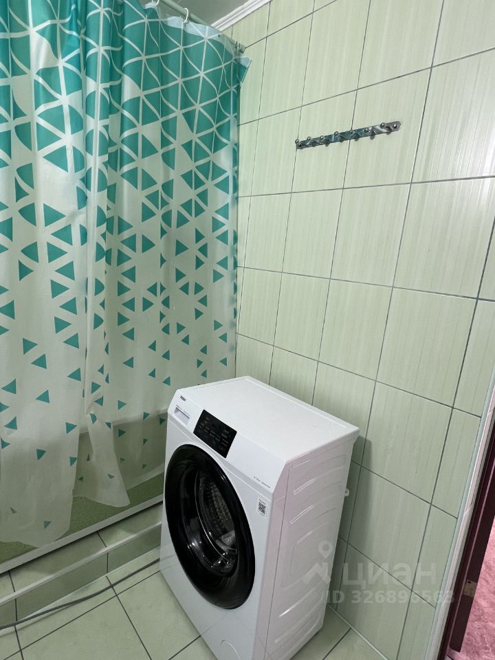 2-к кв. Алтайский край, Барнаул Парковая ул., 8Е (70.0 м²)