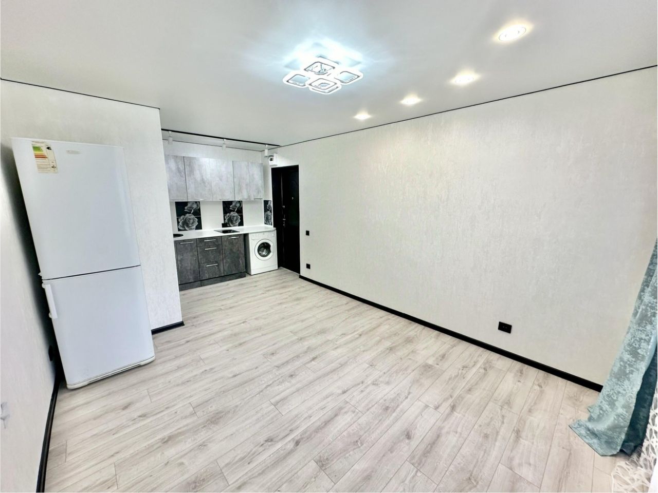 Продажа квартиры-студии 17,6м² ул. Петра Сухова, 9А/1, Барнаул, Алтайский  край - база ЦИАН, объявление 303805033