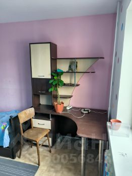 2-комн.кв., 49 м², этаж 3