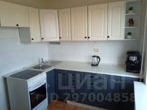 2-комн.кв., 52 м², этаж 8