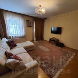 2-комн.кв., 70 м², этаж 4