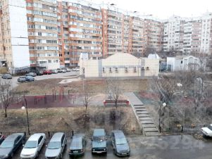 3-комн.кв., 72 м², этаж 4