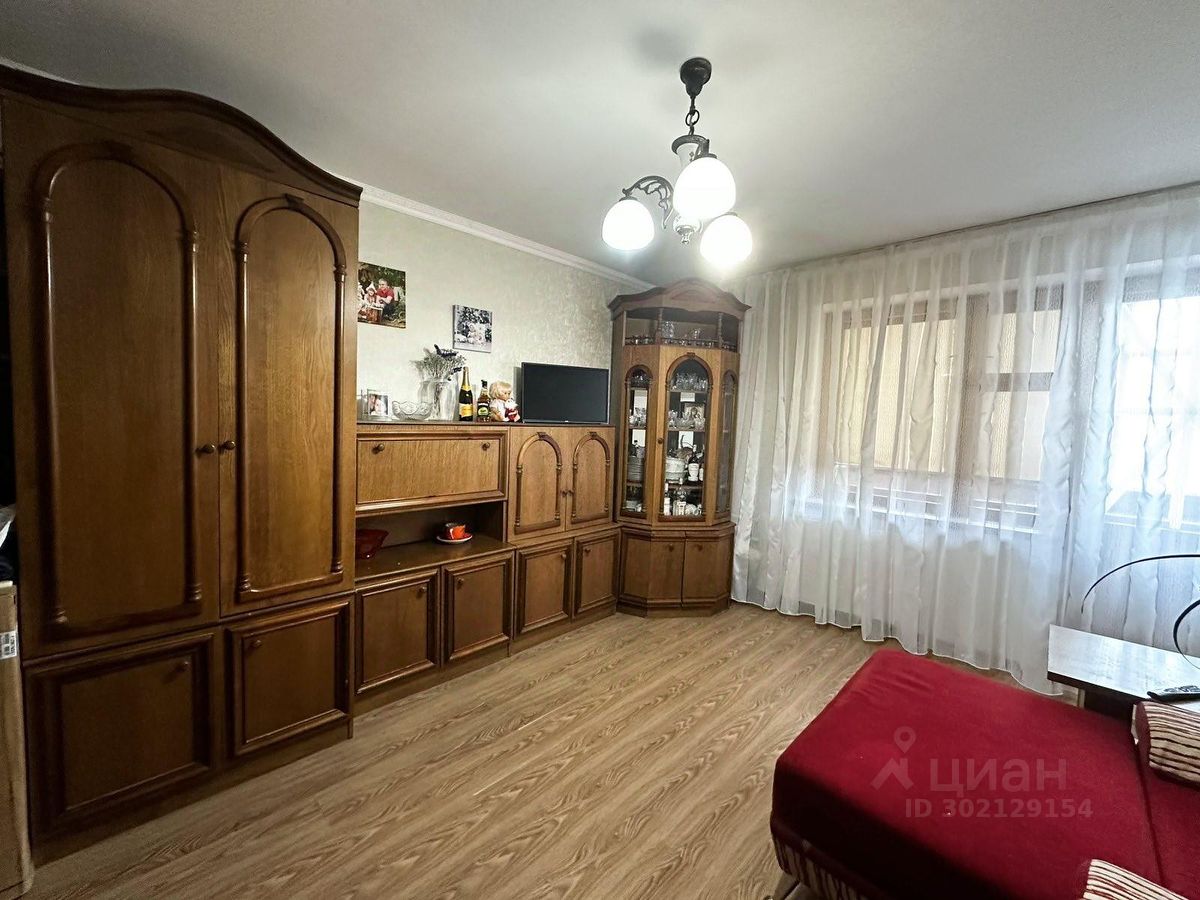 Продается3-комн.квартира,61,9м²