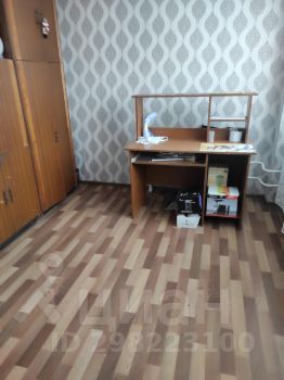 4-комн.кв., 57 м², этаж 5