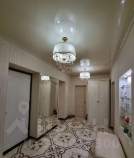 2-комн.кв., 105 м², этаж 4