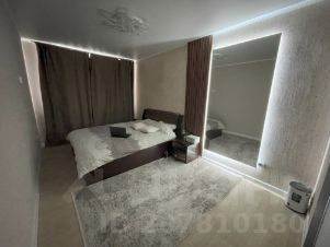 3-комн.кв., 81 м², этаж 1