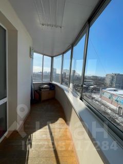 2-комн.кв., 71 м², этаж 8