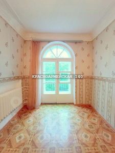 3-комн.кв., 77 м², этаж 3