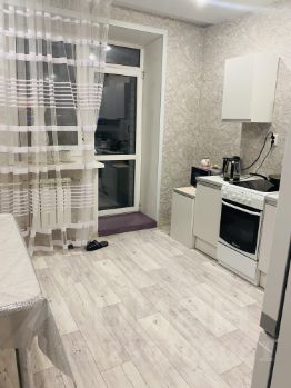 2-комн.кв., 66 м², этаж 6