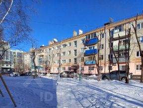 2-комн.кв., 33 м², этаж 3