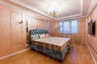 2-комн.кв., 80 м², этаж 13