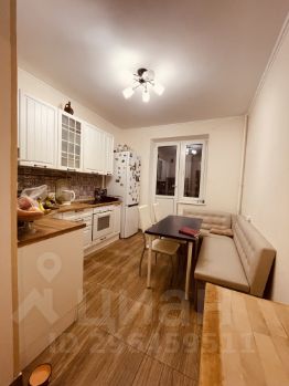 2-комн.кв., 61 м², этаж 12