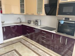 2-комн.кв., 60 м², этаж 3