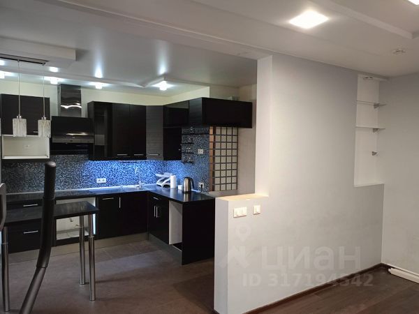2-комн., 64 м², 3/17 этаж