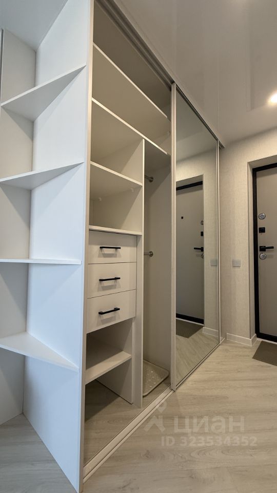 1-к кв. Приморский край, Большой Камень ул. Приморского Комсомола, 33 (37.0 м²)