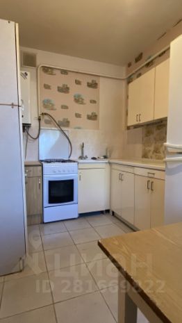 3-комн.кв., 60 м², этаж 1