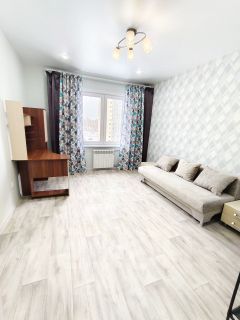 3-комн.кв., 80 м², этаж 8