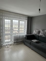 4-комн.кв., 76 м², этаж 8