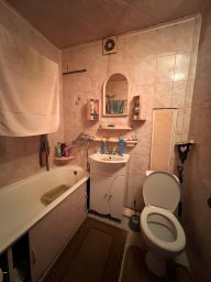 2-комн.кв., 44 м², этаж 3