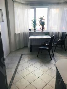 2-комн.кв., 64 м², этаж 2