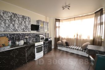 3-комн.кв., 76 м², этаж 8