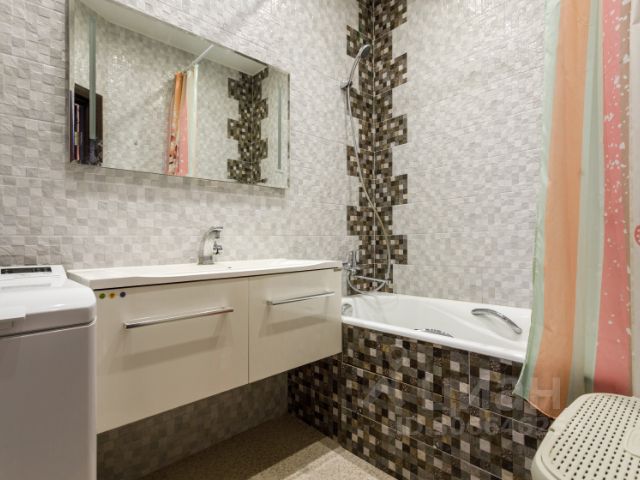 2-комн., 75 м², 8/23 этаж