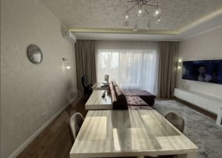 3-комн.кв., 85 м², этаж 2