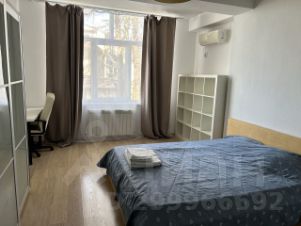 3-комн.кв., 77 м², этаж 1